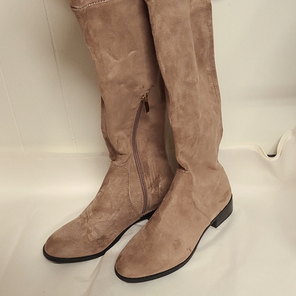 Catherine Malandrino Women's Morcha Nude Color Over The Knee Boots Size 6.5
